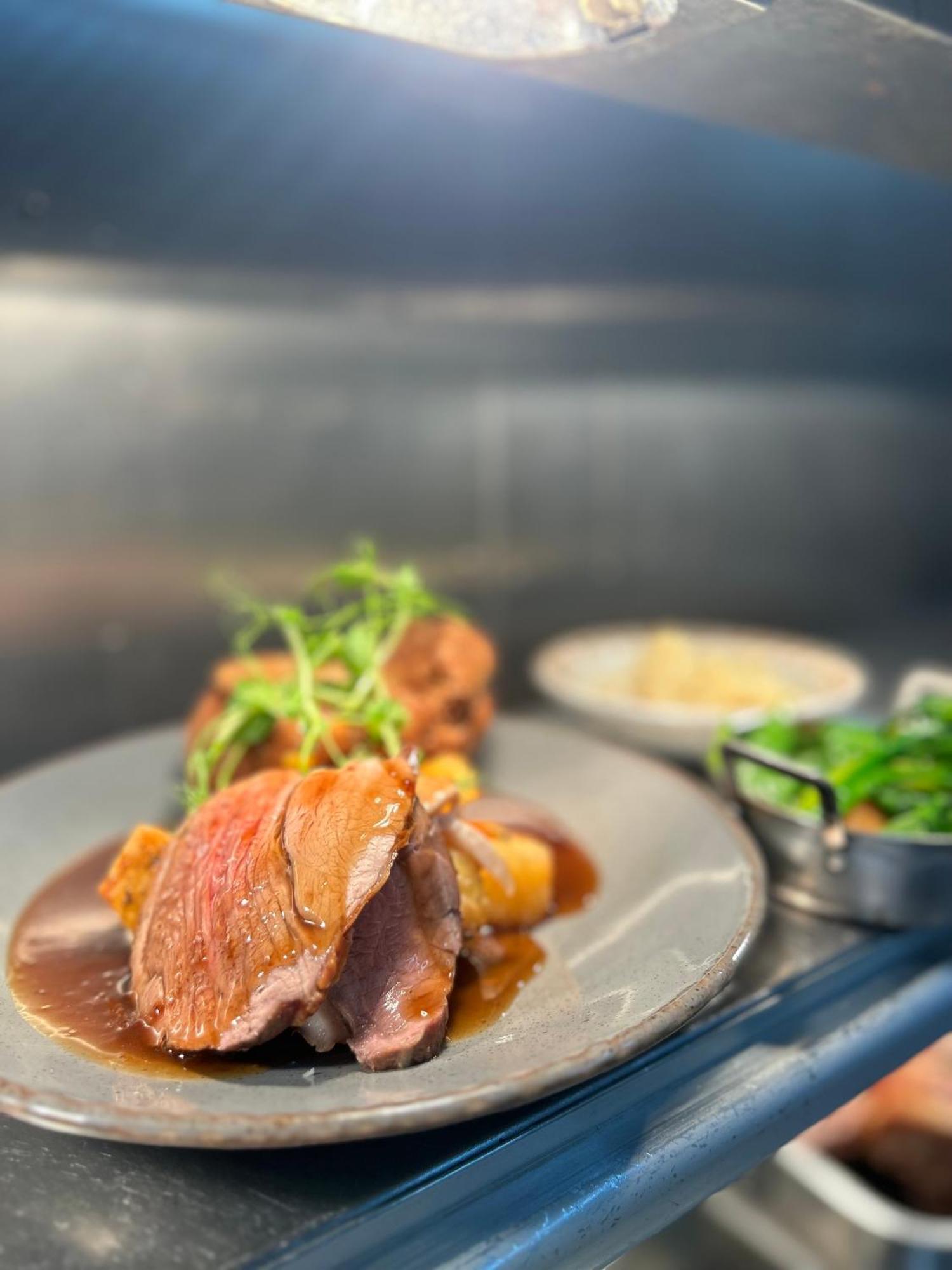 The Royal Arms Hotel Sutton Cheney Ngoại thất bức ảnh