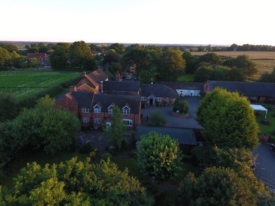 The Royal Arms Hotel Sutton Cheney Ngoại thất bức ảnh