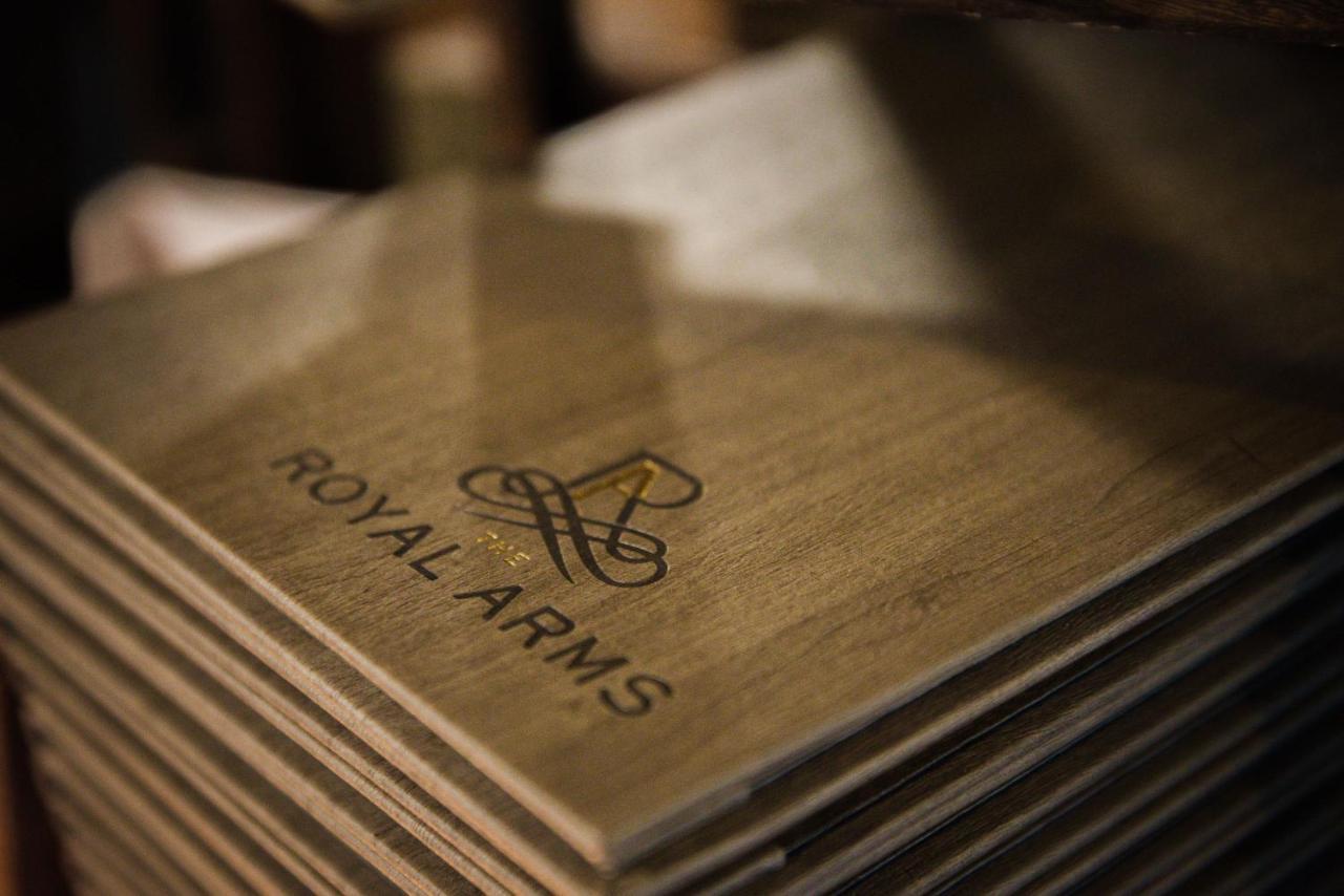 The Royal Arms Hotel Sutton Cheney Ngoại thất bức ảnh