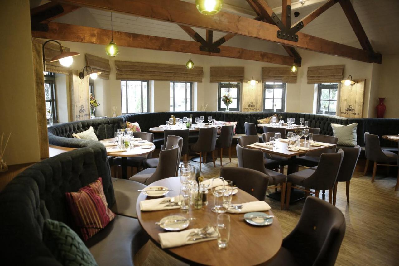 The Royal Arms Hotel Sutton Cheney Ngoại thất bức ảnh
