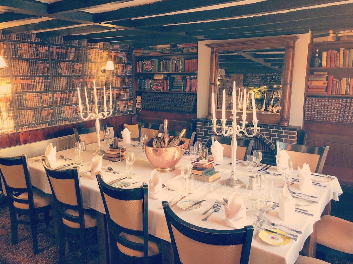 The Royal Arms Hotel Sutton Cheney Ngoại thất bức ảnh